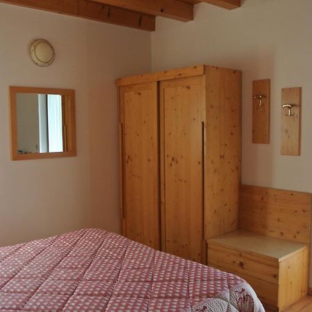 Agriturismo Bortolotti ペルジーネ・ヴァルスガーナ 部屋 写真